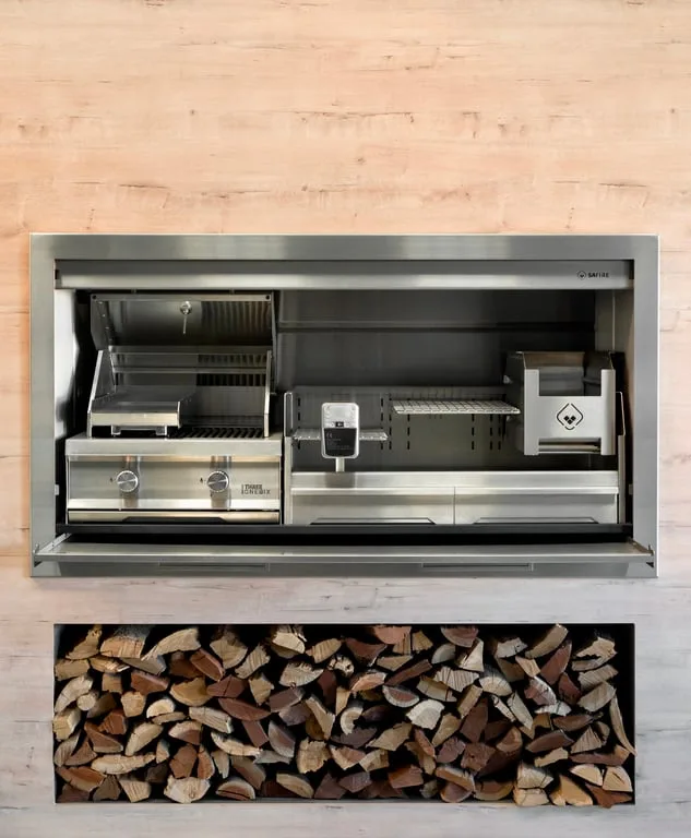 Installed gas braai in a built-in entertainment area