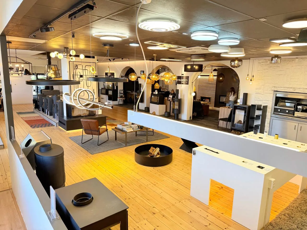 Hyper Fires Brackenfell showroom display area